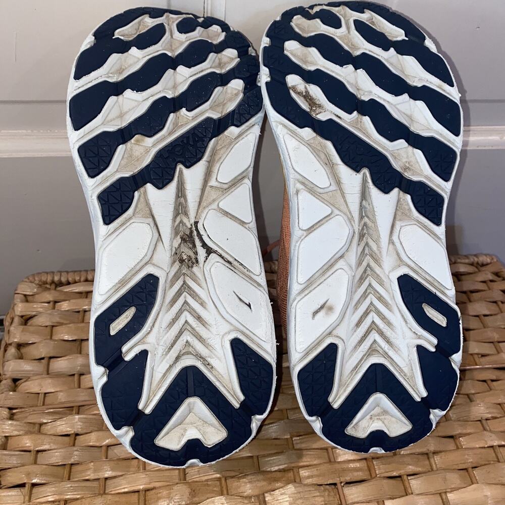 HOKA One One Clifton 8 Women 10.5 Wide Sun Baked Shell Coral Run Walking Shoes - Picture 7 of 15